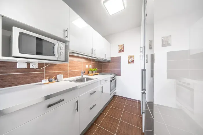 Prodej bytu 2+kk, Praha - Stodůlky, Běhounkova, 49 m2