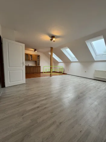 Pronájem bytu 1+kk, Náchod, Českých bratří, 57 m2