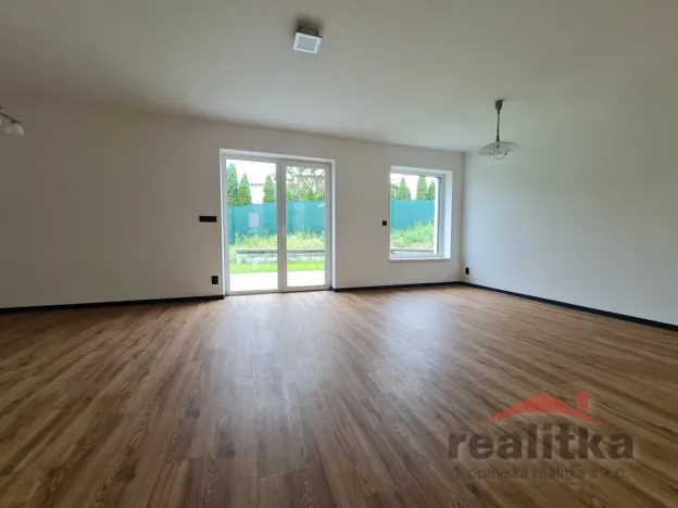 Prodej rodinného domu, Velká Polom, Osvoboditelů, 185 m2