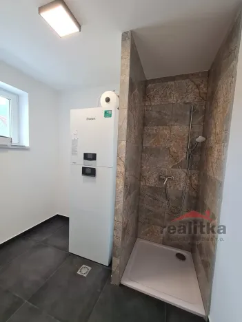 Prodej rodinného domu, Velká Polom, Osvoboditelů, 185 m2