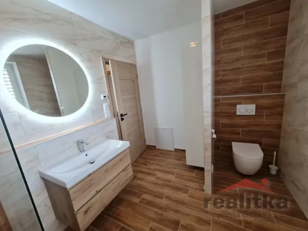 Prodej rodinného domu, Velká Polom, Osvoboditelů, 185 m2