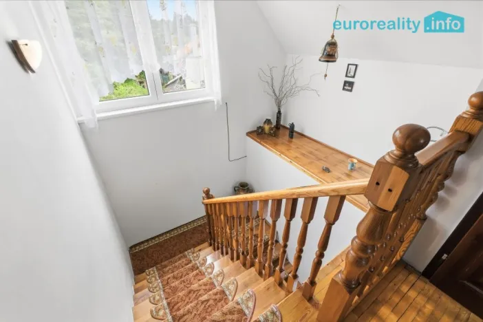 Prodej rodinného domu, Sosnová, 190 m2