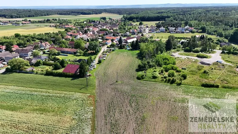 Prodej pole, Bělušice, 38750 m2