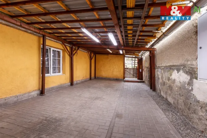 Prodej rodinného domu, Doksy, Školní, 170 m2