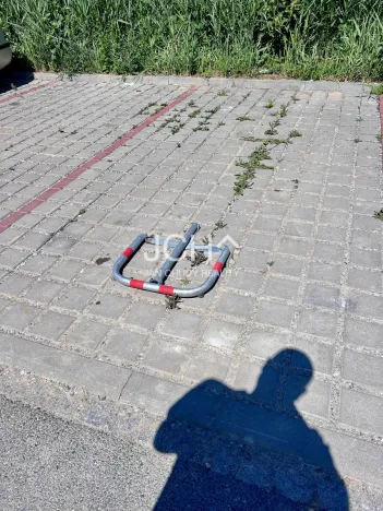 Pronájem garážového stání, Olomouc, 14 m2