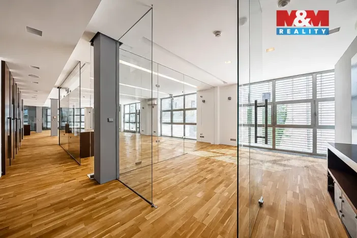 Pronájem kanceláře, Olomouc, Horní náměstí, 649 m2