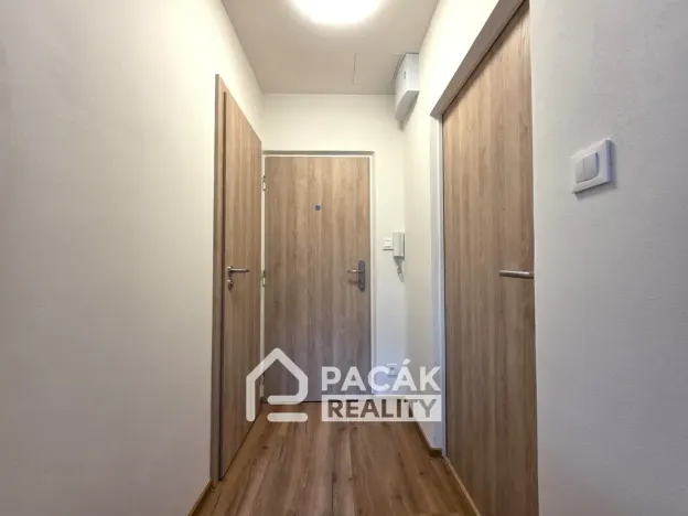Pronájem bytu 1+1, Olomouc, Hraniční, 35 m2
