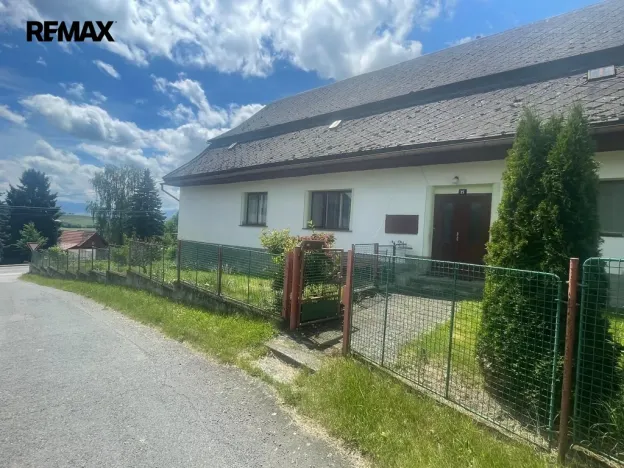 Prodej rodinného domu, Loučim, 198 m2