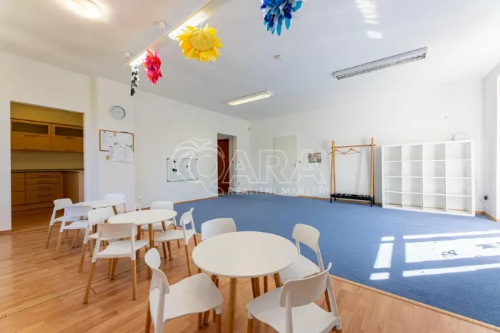 Pronájem komerční nemovitosti, Praha - Kyje, Herdovská, 75 m2