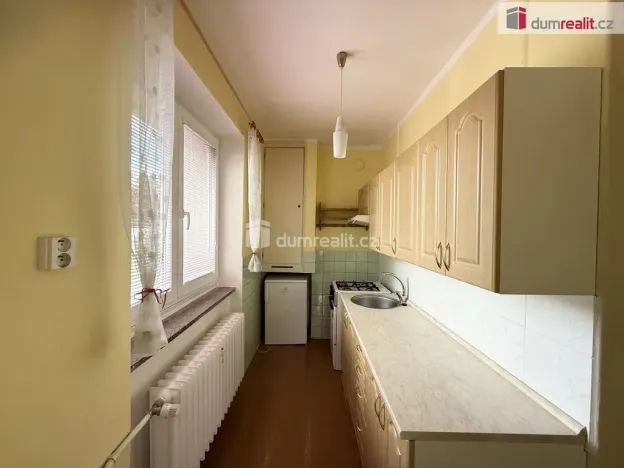 Prodej bytu 3+1, Frenštát pod Radhoštěm, Školská čtvrť, 64 m2