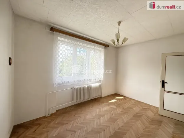Prodej bytu 3+1, Frenštát pod Radhoštěm, Školská čtvrť, 64 m2