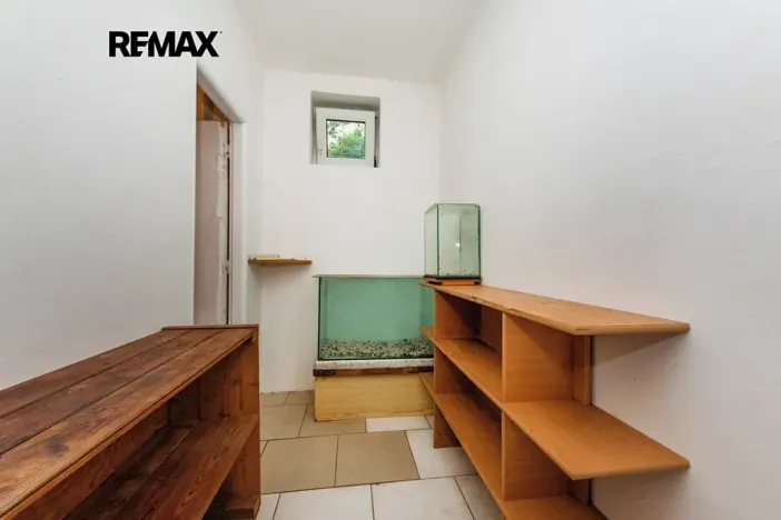 Prodej rodinného domu, Praha - Lipence, V roklích, 160 m2