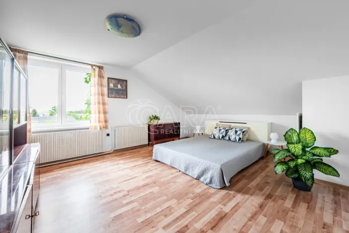 Prodej vícegeneračního domu, Tlustice, 250 m2