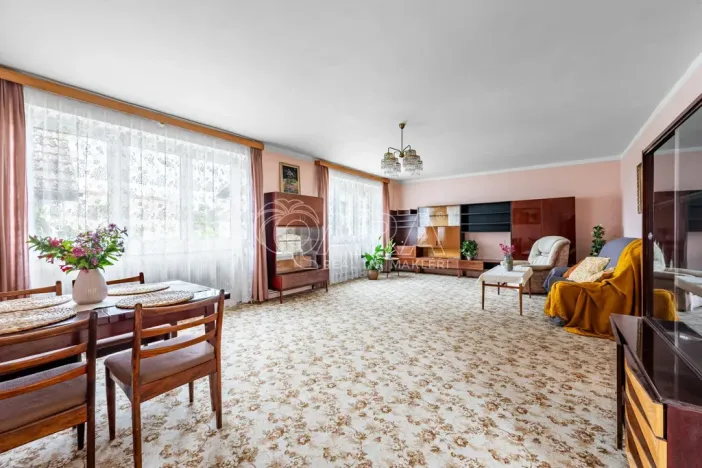 Prodej vícegeneračního domu, Tlustice, 250 m2