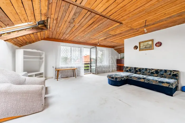Prodej vícegeneračního domu, Tlustice, 250 m2