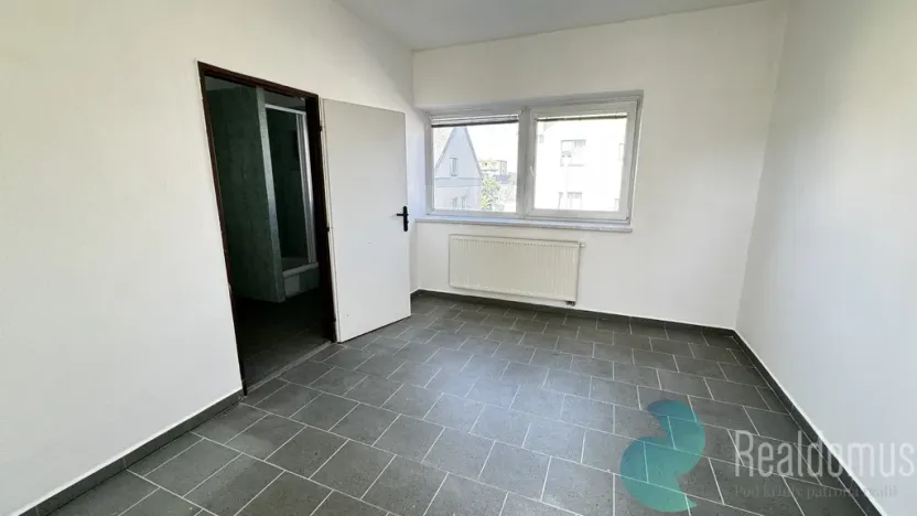 Prodej výrobních prostor, České Budějovice, K Dolíčku, 314 m2