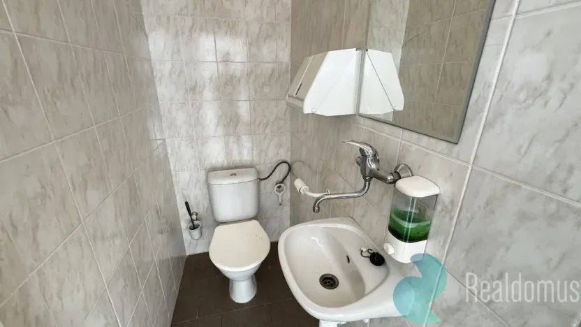 Prodej výrobních prostor, České Budějovice, K Dolíčku, 314 m2