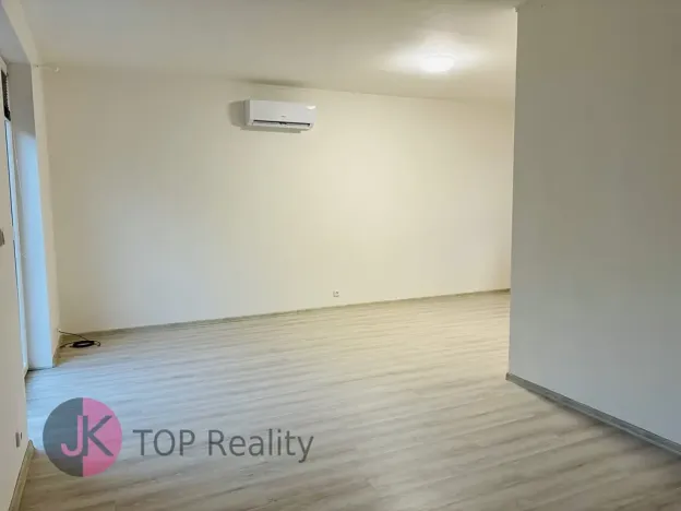 Pronájem rodinného domu, Praha - Uhříněves, Vlárská, 95 m2