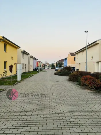 Pronájem rodinného domu, Praha - Uhříněves, Vlárská, 95 m2