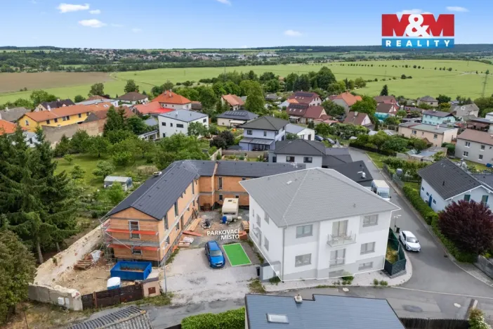 Prodej bytu 2+kk, Stochov, Zahradní, 62 m2