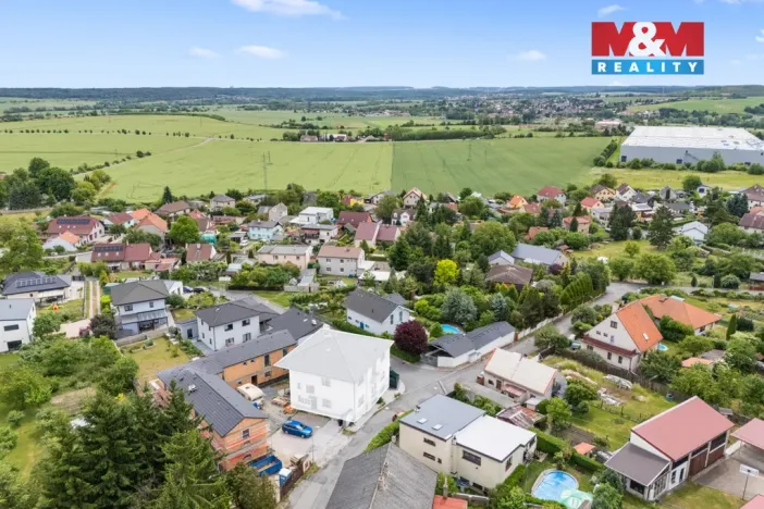 Prodej bytu 2+kk, Stochov, Zahradní, 62 m2