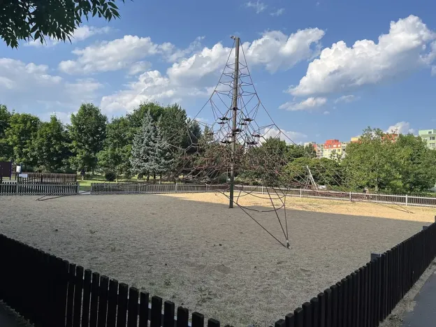 Pronájem bytu 3+kk, Praha - Petrovice, Rezlerova, 75 m2