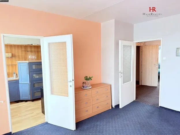 Prodej bytu 3+1, Praha - Modřany, Mádrova, 71 m2