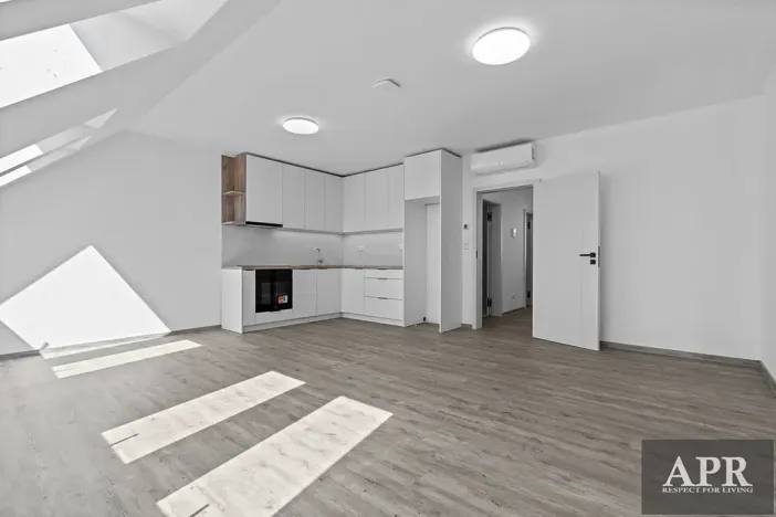 Pronájem bytu 2+kk, Uherský Brod, Naardenská, 66 m2
