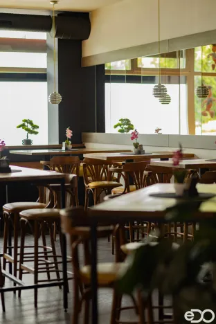 Pronájem restaurace, Pardubice, nábřeží Závodu míru, 100 m2