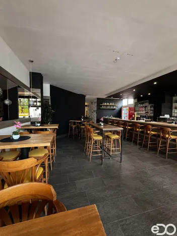 Pronájem restaurace, Pardubice, nábřeží Závodu míru, 100 m2