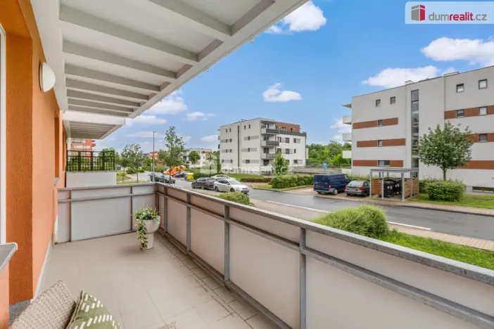 Prodej bytu 3+kk, Praha - Háje, Loosova, 72 m2