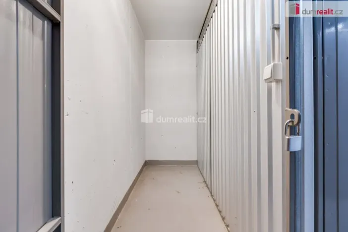 Prodej bytu 3+kk, Praha - Háje, Loosova, 72 m2