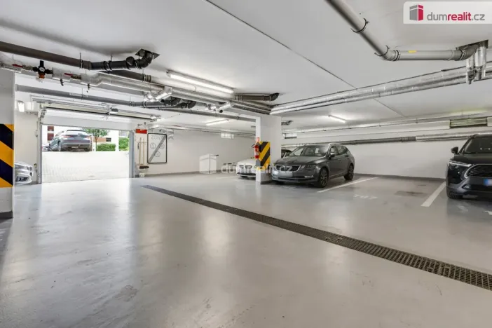 Prodej bytu 3+kk, Praha - Háje, Loosova, 72 m2