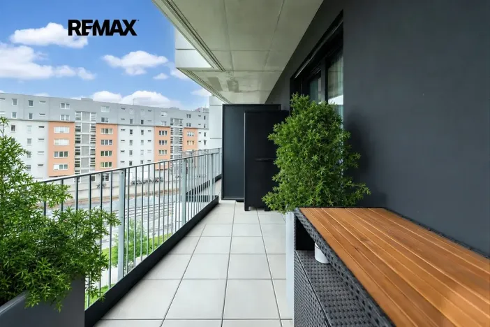 Pronájem bytu 2+kk, Praha - Strašnice, Ramonova, 58 m2