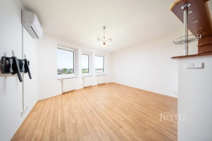 Prodej bytu 3+kk, Třeboň - Třeboň II, U Francouzů, 78 m2