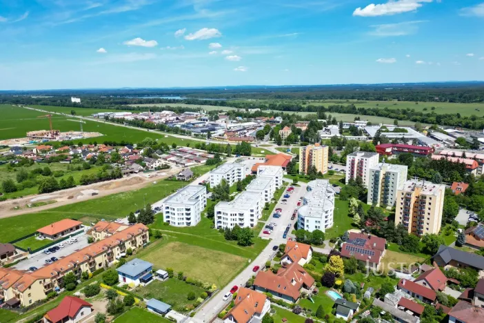 Prodej bytu 3+kk, Třeboň - Třeboň II, U Francouzů, 78 m2