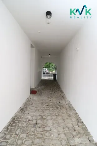 Pronájem bytu 3+1, Karlovy Vary, Šmeralova, 85 m2