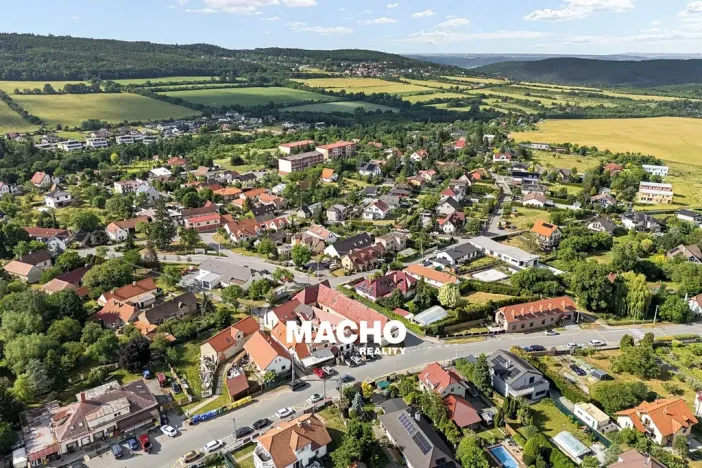 Prodej obchodního prostoru, Řitka, Na návsi, 286 m2