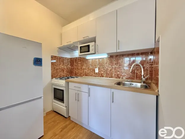 Pronájem bytu 2+kk, Praha, Dürerova, 39 m2