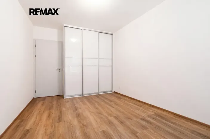 Pronájem bytu 3+kk, Praha - Hostivař, Nurmiho, 63 m2