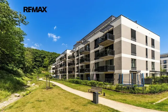 Pronájem bytu 3+kk, Praha - Hostivař, Nurmiho, 63 m2
