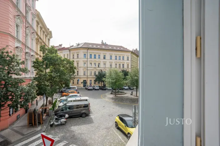 Pronájem bytu 2+kk, Praha, Americká, 46 m2