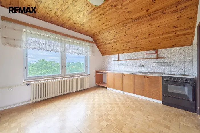 Prodej vícegeneračního domu, Červený Kostelec - Lhota za Červeným Kostelcem, 240 m2