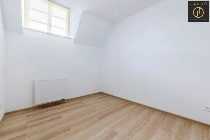 Prodej bytu 2+kk, Jáchymov, náměstí Republiky, 34 m2