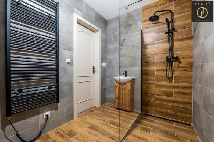 Prodej bytu 2+kk, Jáchymov, náměstí Republiky, 62 m2