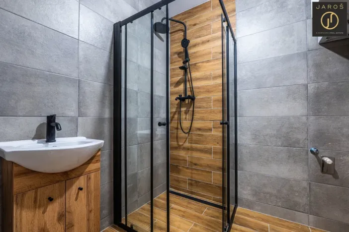 Prodej bytu 2+kk, Jáchymov, náměstí Republiky, 43 m2