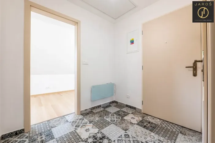 Prodej bytu 2+kk, Jáchymov, náměstí Republiky, 67 m2