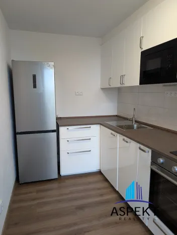 Pronájem bytu 1+1, Praha - Záběhlice, Ellnerové, 36 m2