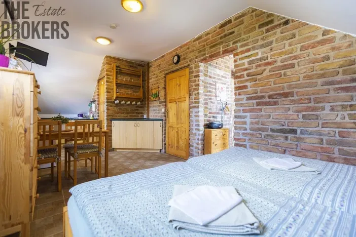Prodej ubytování, Březí, 157 m2