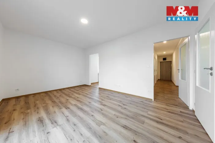 Prodej bytu 3+1, Nová Ves, 55 m2